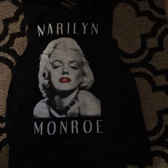 Marilyn Monroe tshirts - Picture 2 of 4